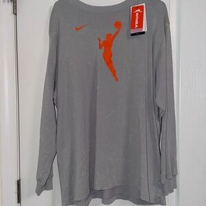 Nike WNBA Women's Gray Long Sleeve Shirt